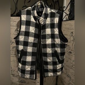 Vanilla Bay|| Womens Vest || Black & White Plaid